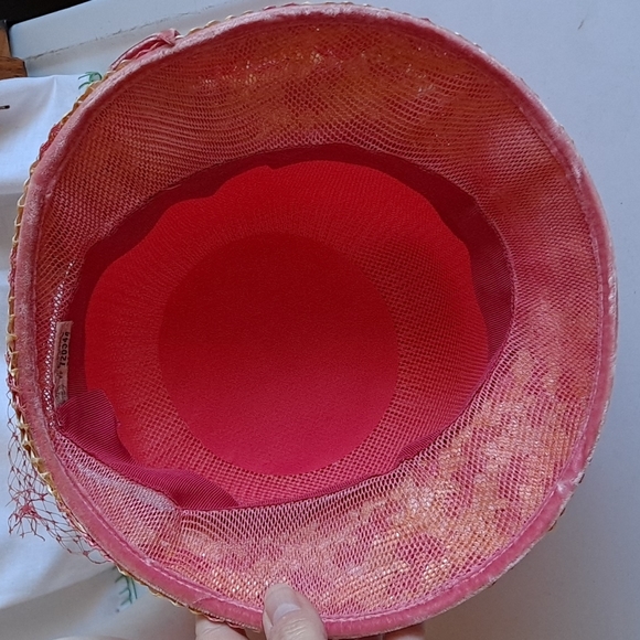 Vintage 1960s Pink Hat - Picture 9 of 13